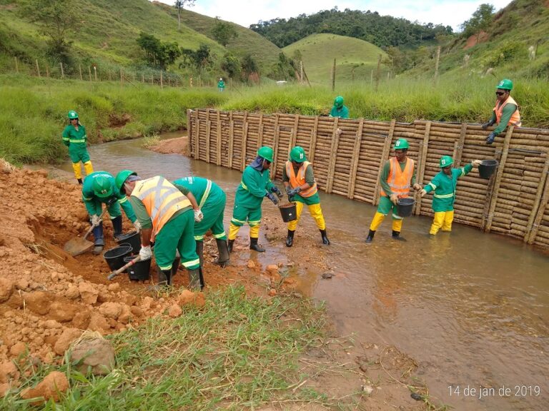 SAG_construção de paliçada_14-01-2019